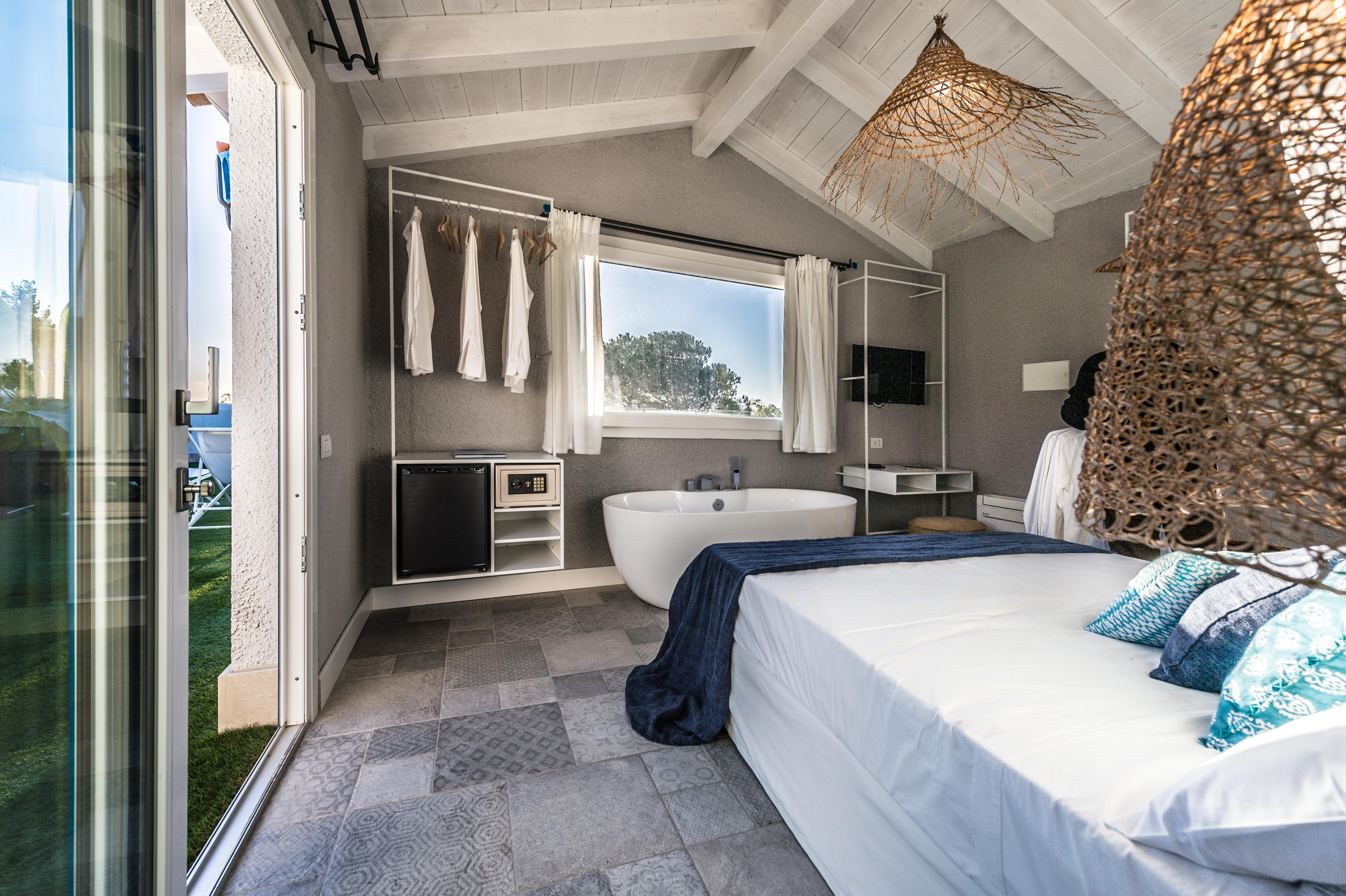 Boutique Hotel Capo Blu Santa Margherita di Pula Eksteriør billede