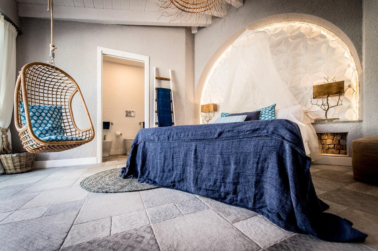 Boutique Hotel Capo Blu Santa Margherita di Pula Eksteriør billede