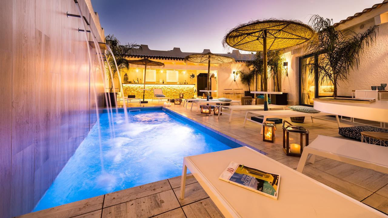 Boutique Hotel Capo Blu Santa Margherita di Pula Eksteriør billede