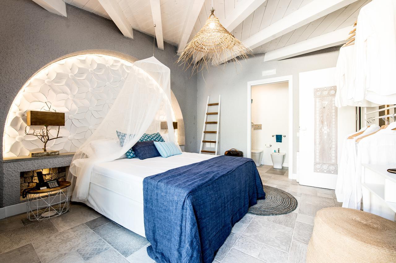 Boutique Hotel Capo Blu Santa Margherita di Pula Eksteriør billede