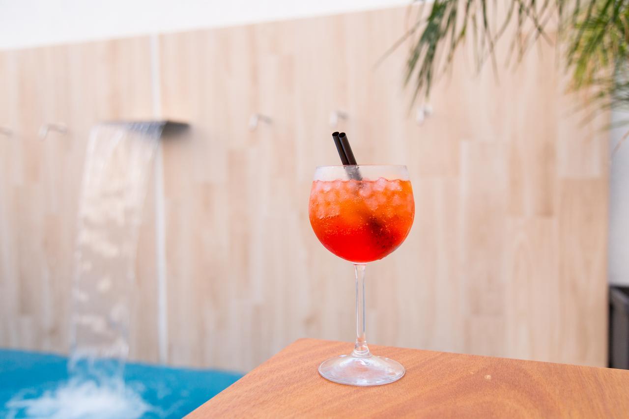 Boutique Hotel Capo Blu Santa Margherita di Pula Eksteriør billede